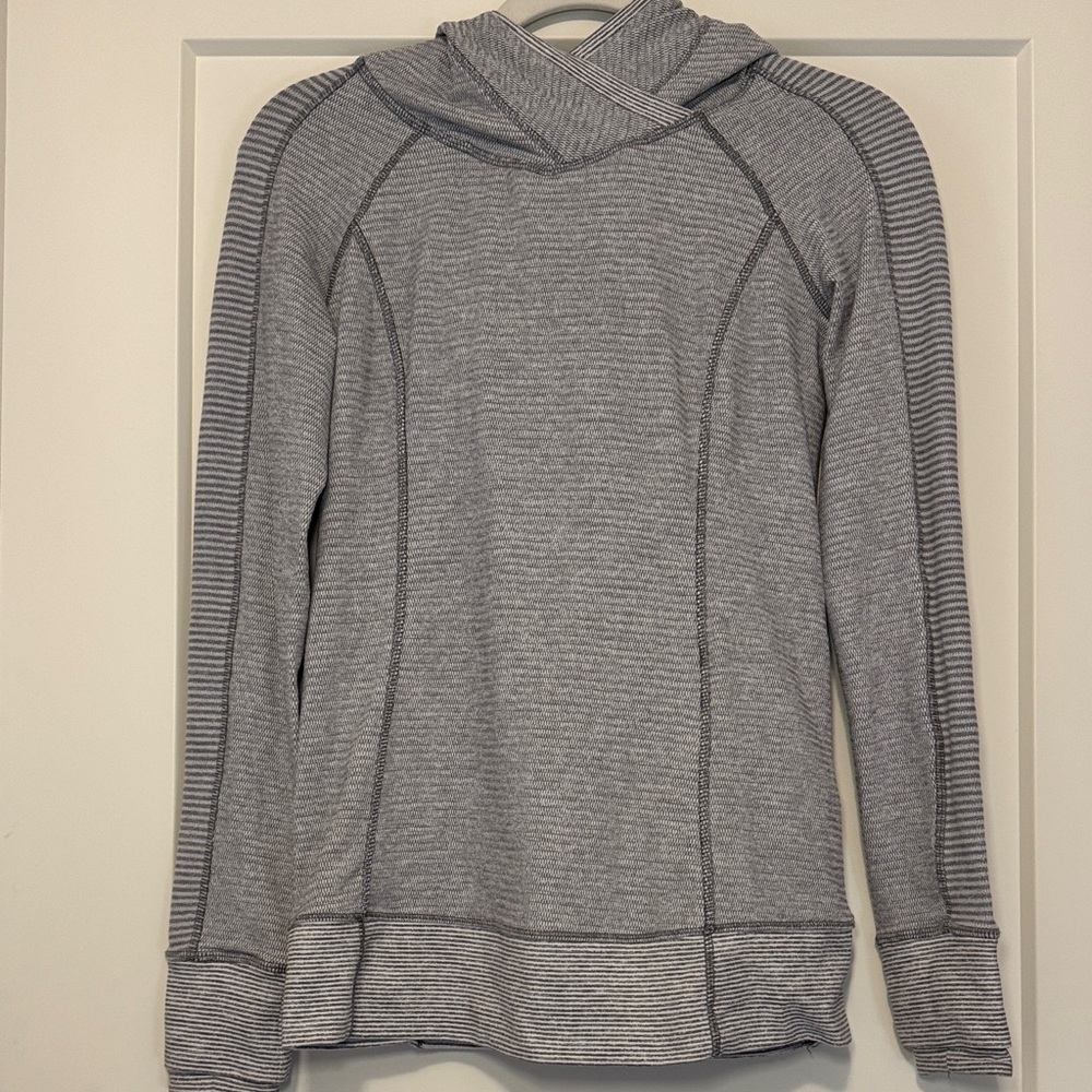 Lululemon Athletica Gray Pullover Hoddie